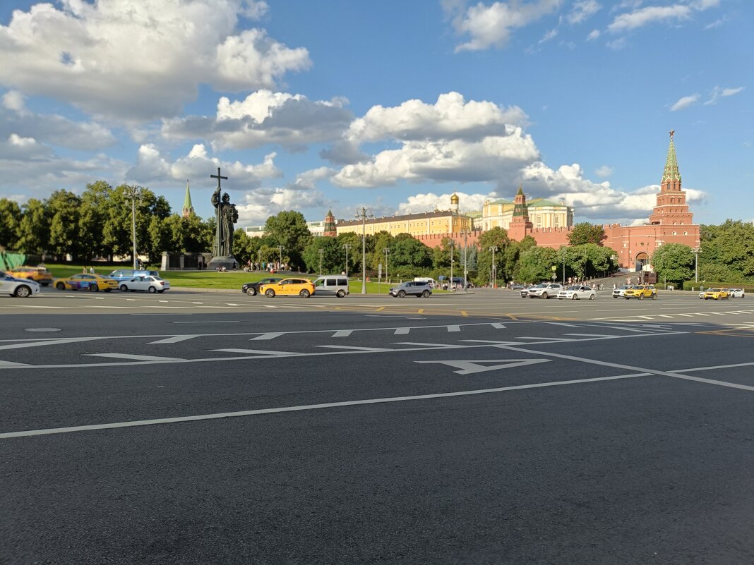 Боровицкая площадь - Галина R...