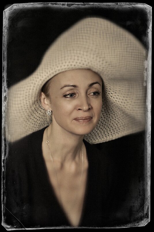 Портрет Анны. - Василий Ярославцев