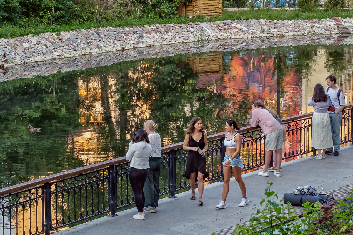 В летнем парке... - Сергей Шатохин 