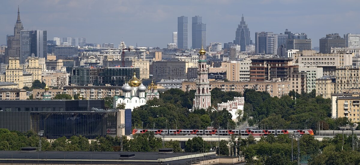 Новодевичий монастырь - <<< Наташа >>>