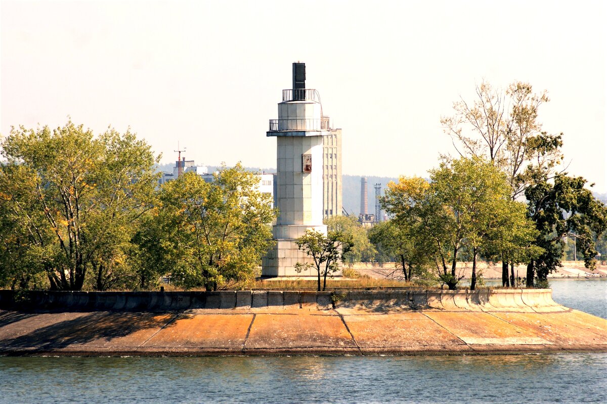 Речной маяк. - Александр Владимирович Никитенко Речной маяк. - Александр Владимирович Никитенко