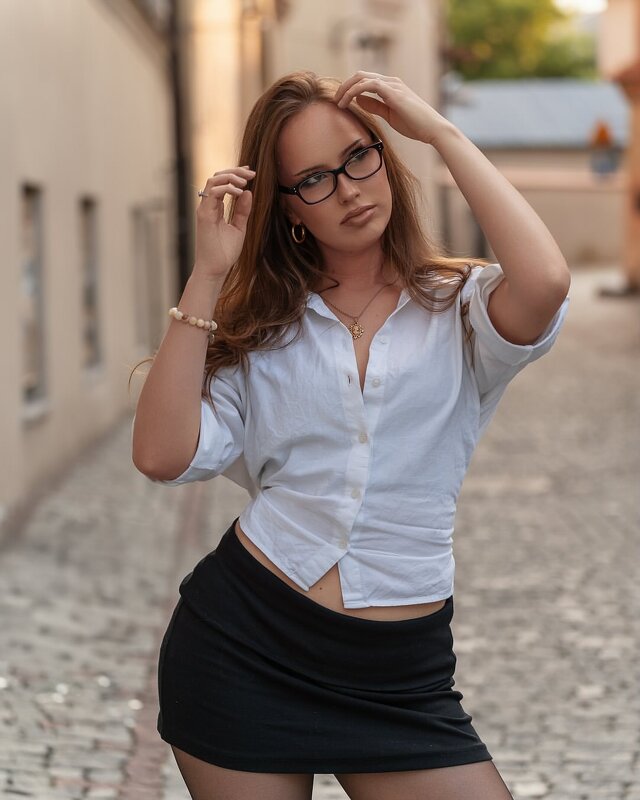 Анна - Alexander Bonen