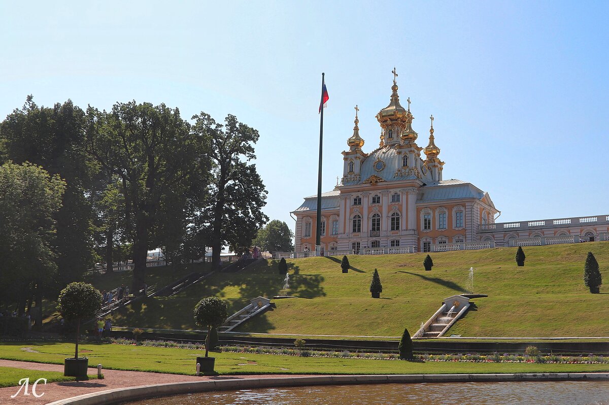 Церковь Петра и Павла в Большом Петергофском дворце - Любовь Сахарова