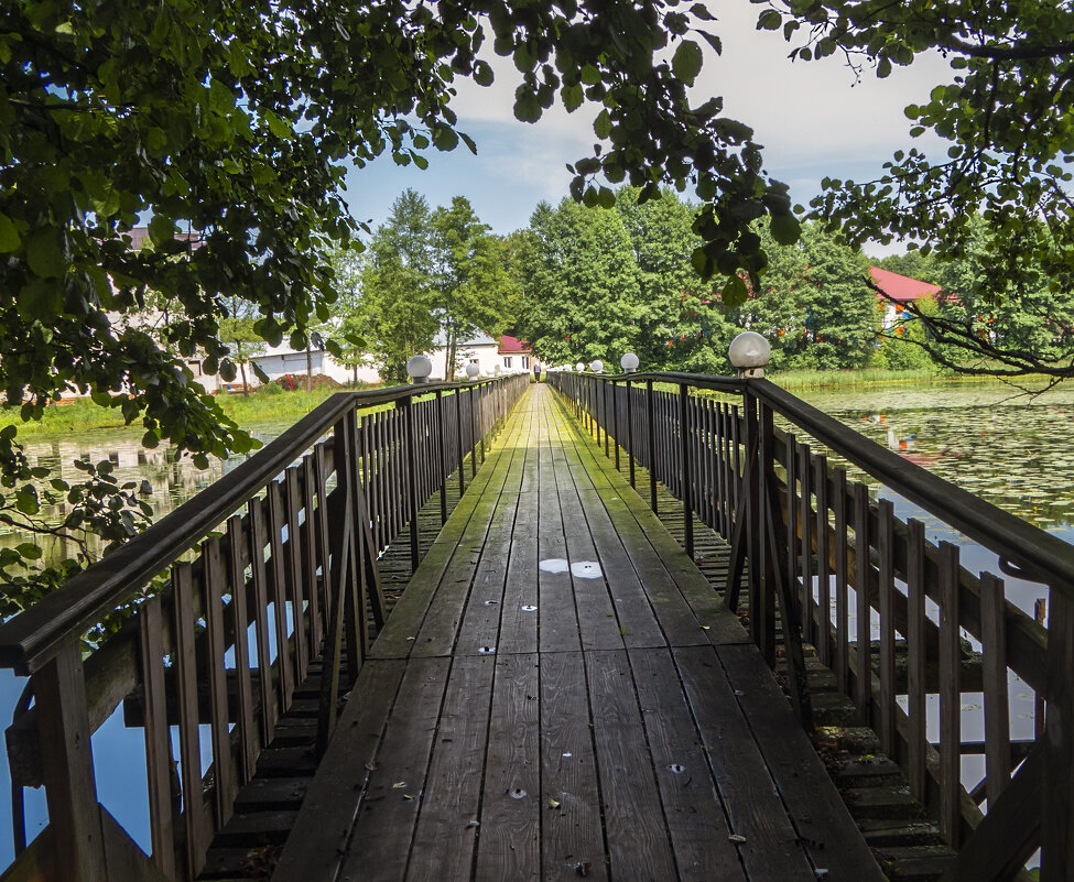 Пешеходный мост на остров - Сергей Цветков