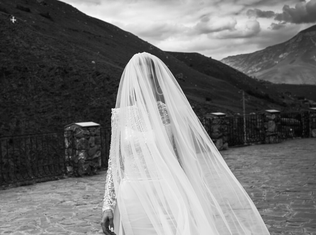 Виктория - Батик Табуев