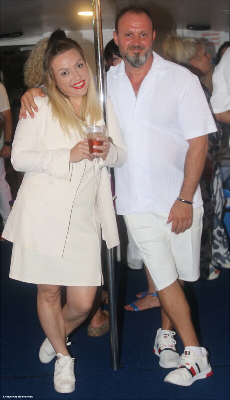 Девушк мужчина - Владислав Воровский 