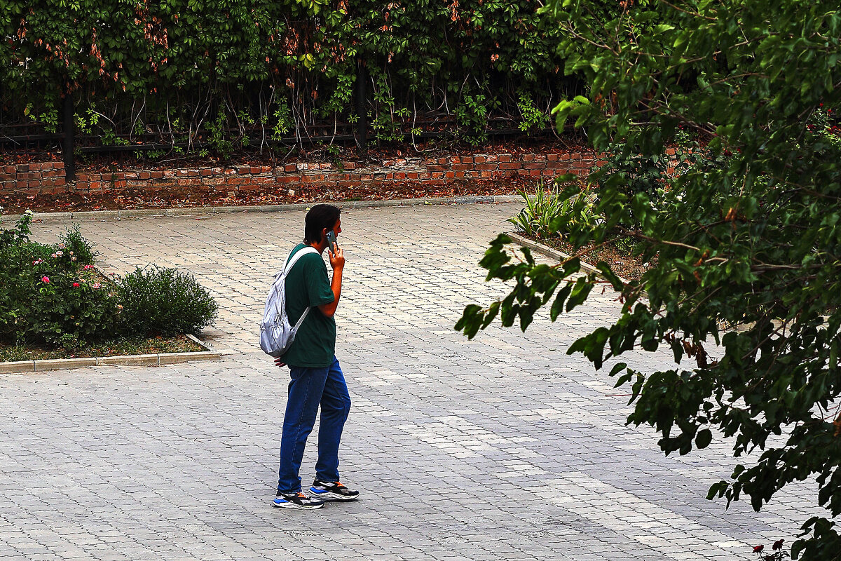 Иду и говорю - Юрий Гайворонскiий