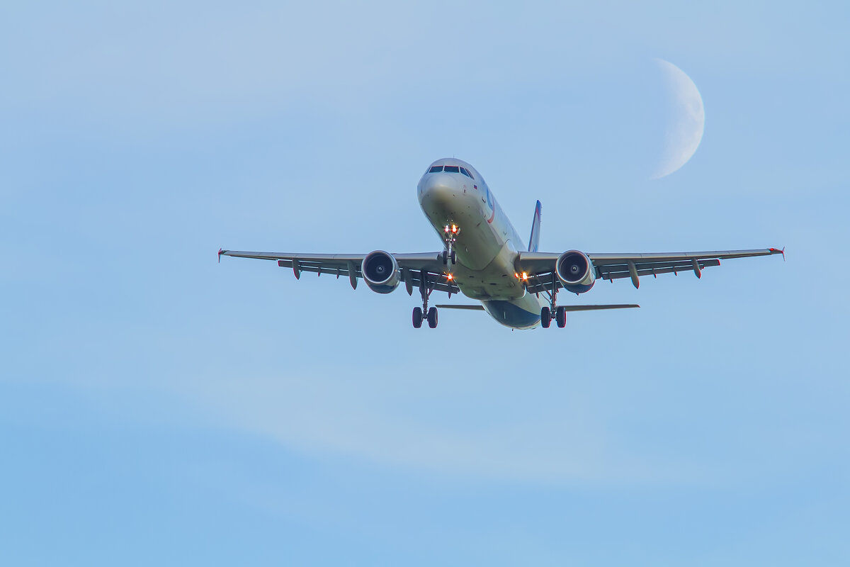 Под Луной - Сергей Рузаев 