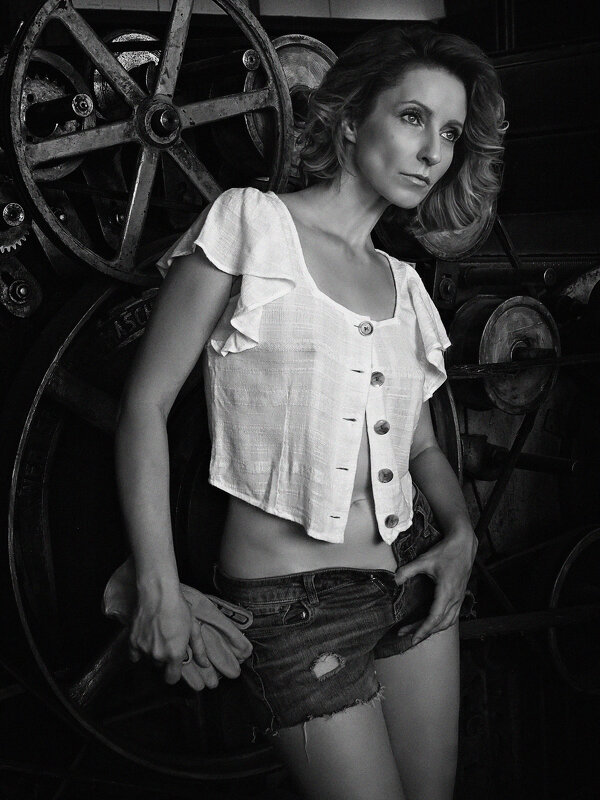 Цеховое чб - Oliwe Оливка