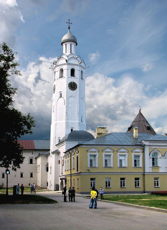 Часозвоня, Иоанновский корпус - Александр Ильчевский 