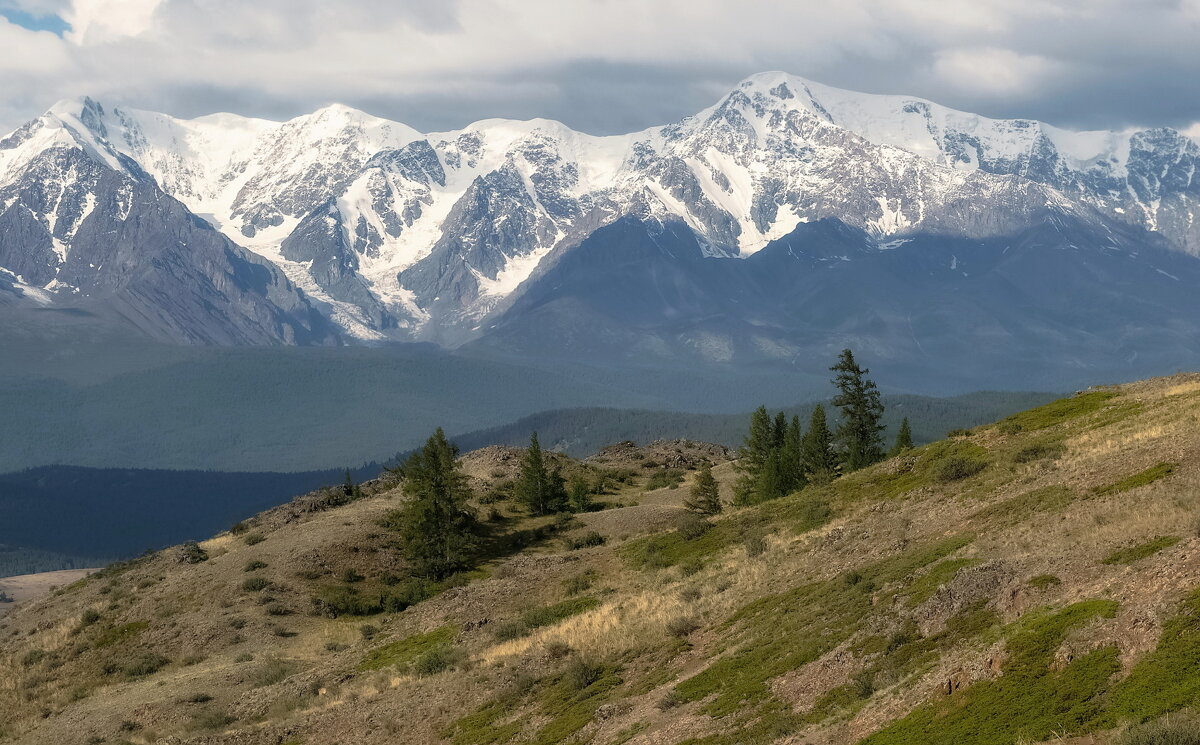 У гор - Марина Фомина.