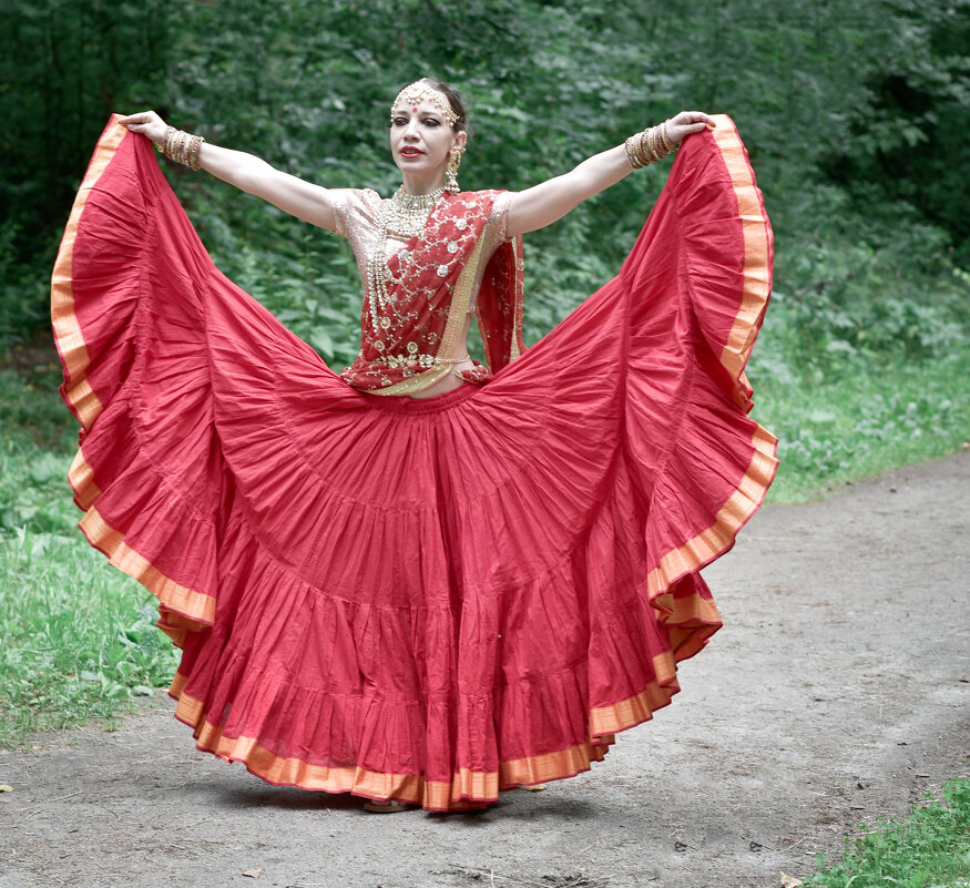 ТАНЕЦ - ura Зелев