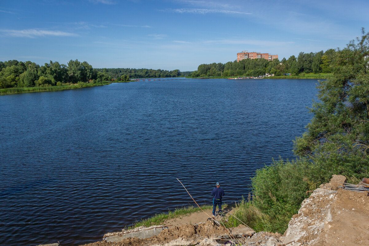 Пейзаж с рыбачком. - Михаил "Skipper" Пейзаж с рыбачком. - Михаил "Skipper"