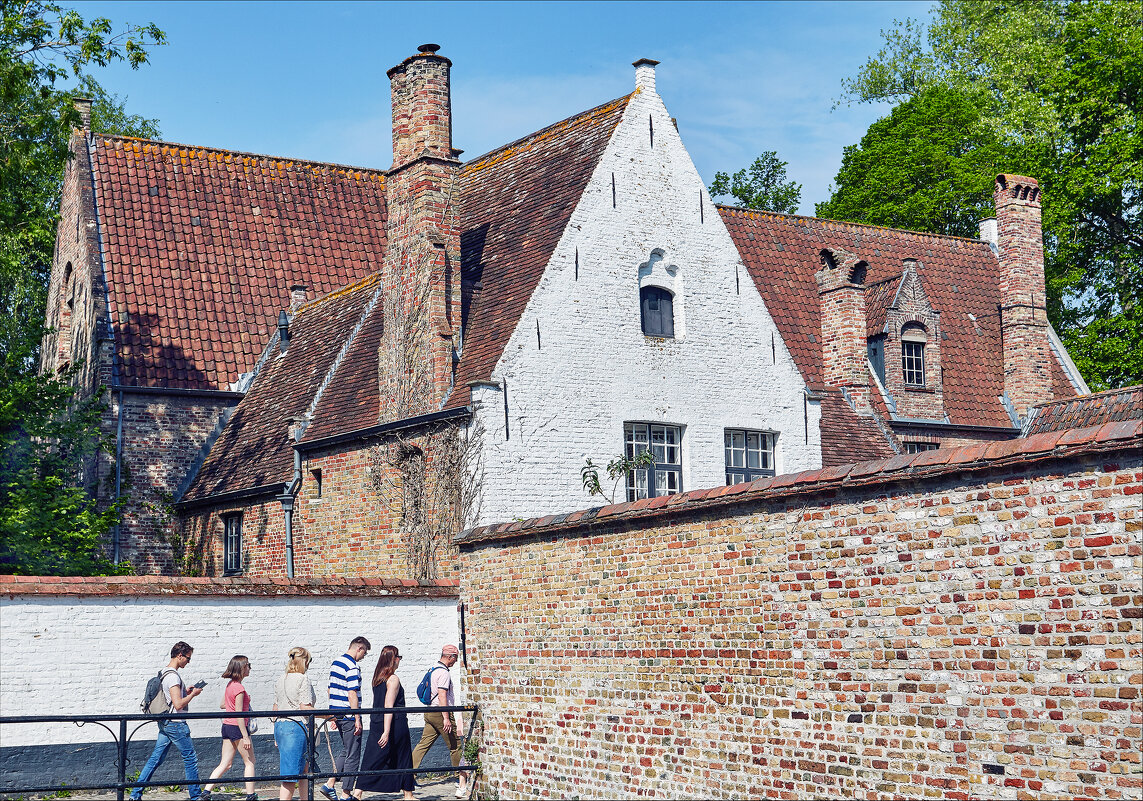 Гуськом в средневековье - Валерий Готлиб Гуськом в средневековье - Валерий Готлиб