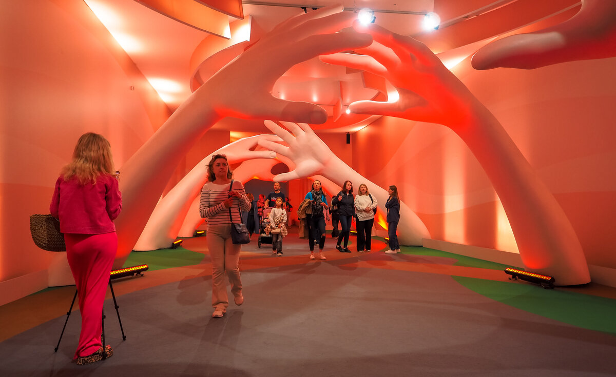 Гостинный Двор - юрий поляков Гостинный Двор - юрий поляков