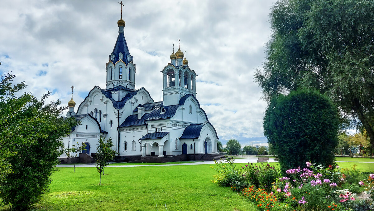 *** - Владимир Безбородов