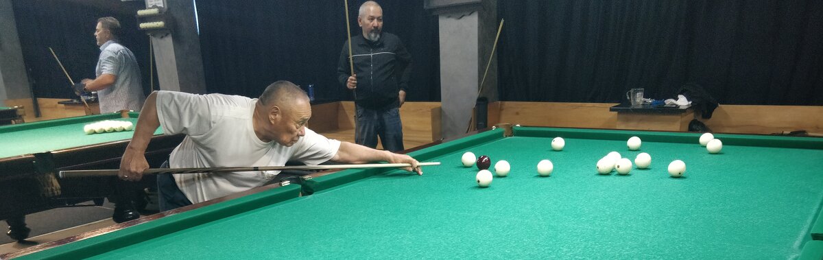 Игрок - Андрей Хлопонин