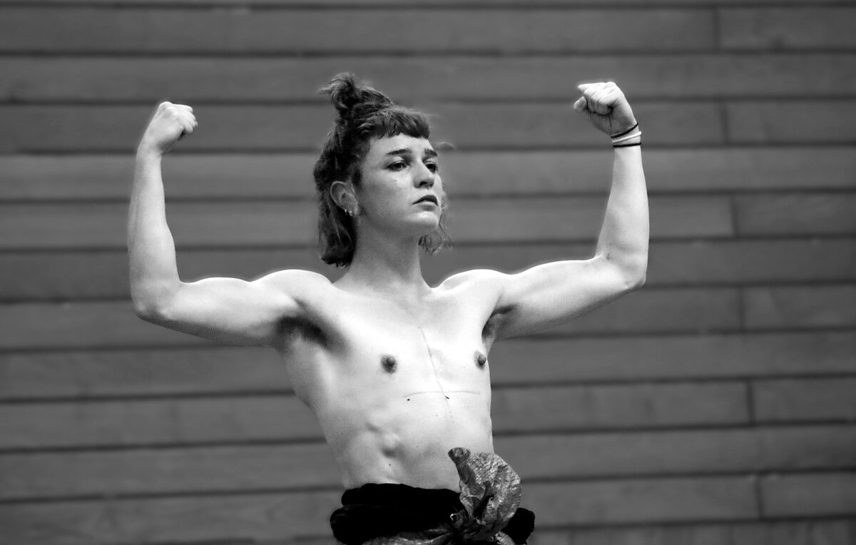 Выходят на арену силачи - Юрий. Шмаков