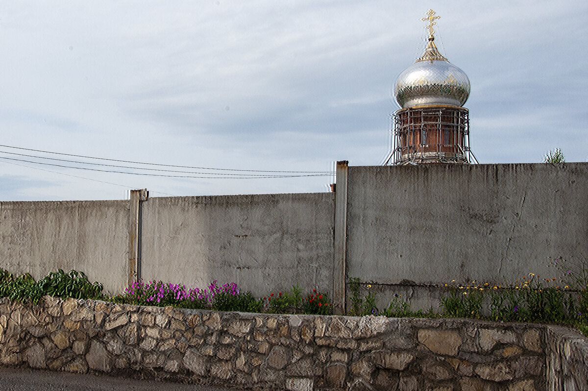 Старая церковь на территории бывшей женской колонии - Gen 