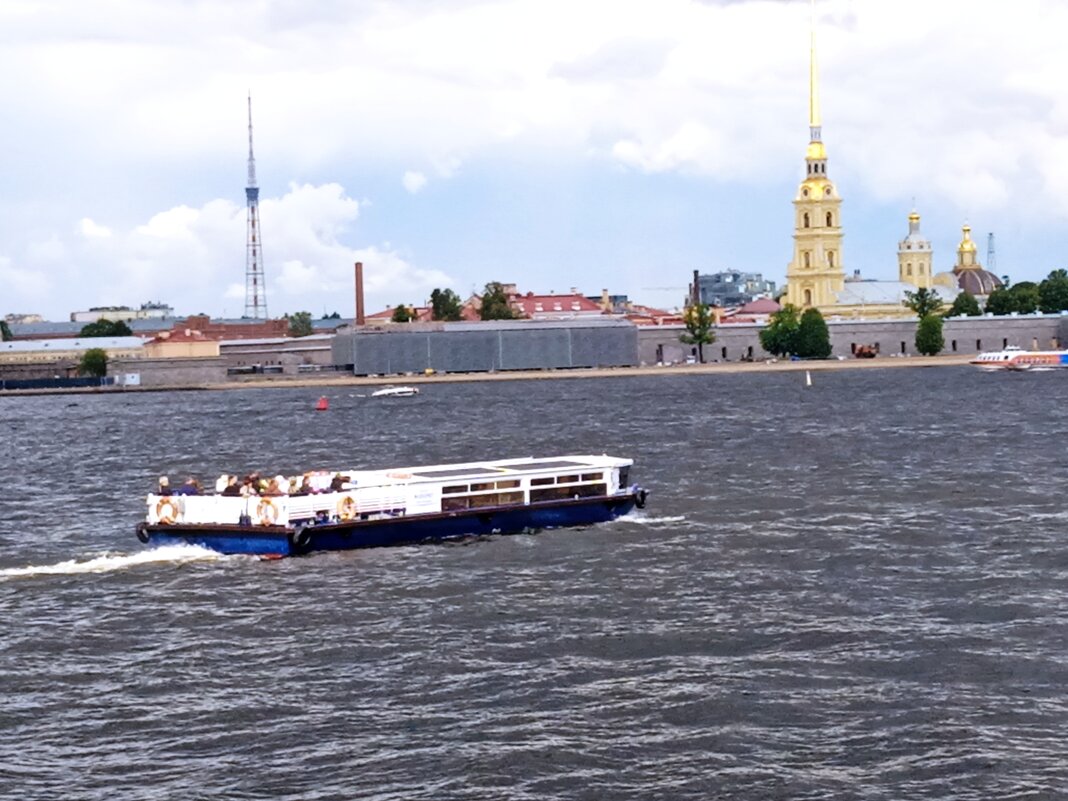 Речные кораблики на реке Нева! - Светлана Калмыкова Калмыкова