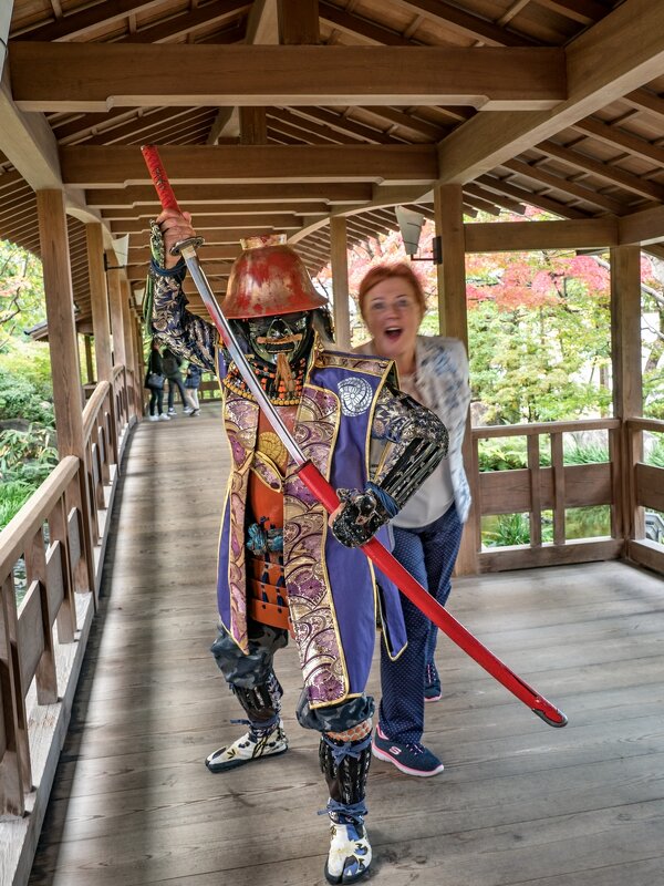 Встреча на узенькой дорожке - Виталий Авакян