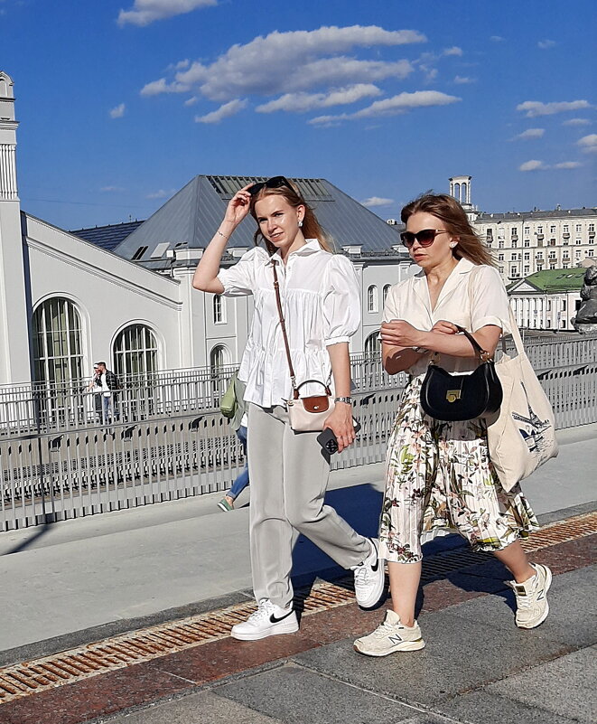 *** - Владимир Захаров