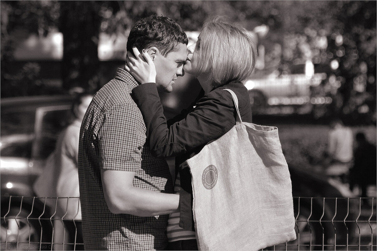 «Чувства»_Nikon D5200_Nikkor AF-S DX VR 18-200mm - Станислав Лебединский