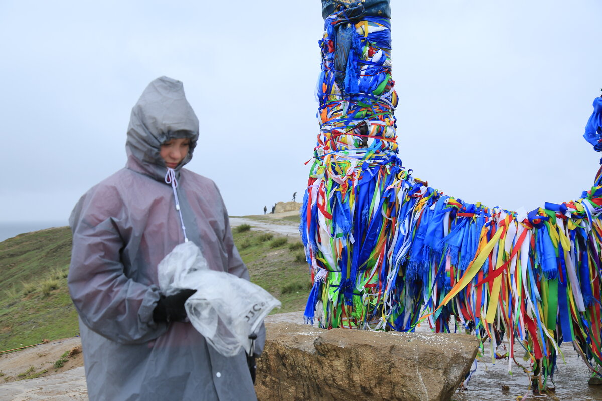 Священное место на острове Ольхон - Танзиля Завьялова