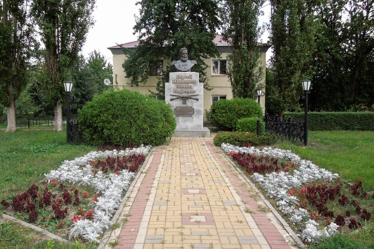 Памятник Сергею Ивановичу Мосину - Татьяна Машошина Памятник Сергею Ивановичу Мосину - Татьяна Машошина