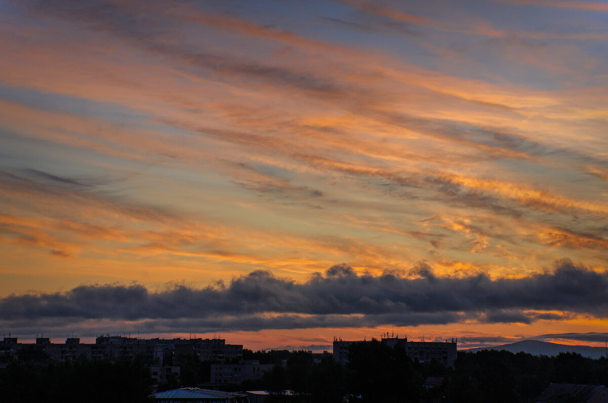 Начало нового дня - Виктор Иванович Чернюк