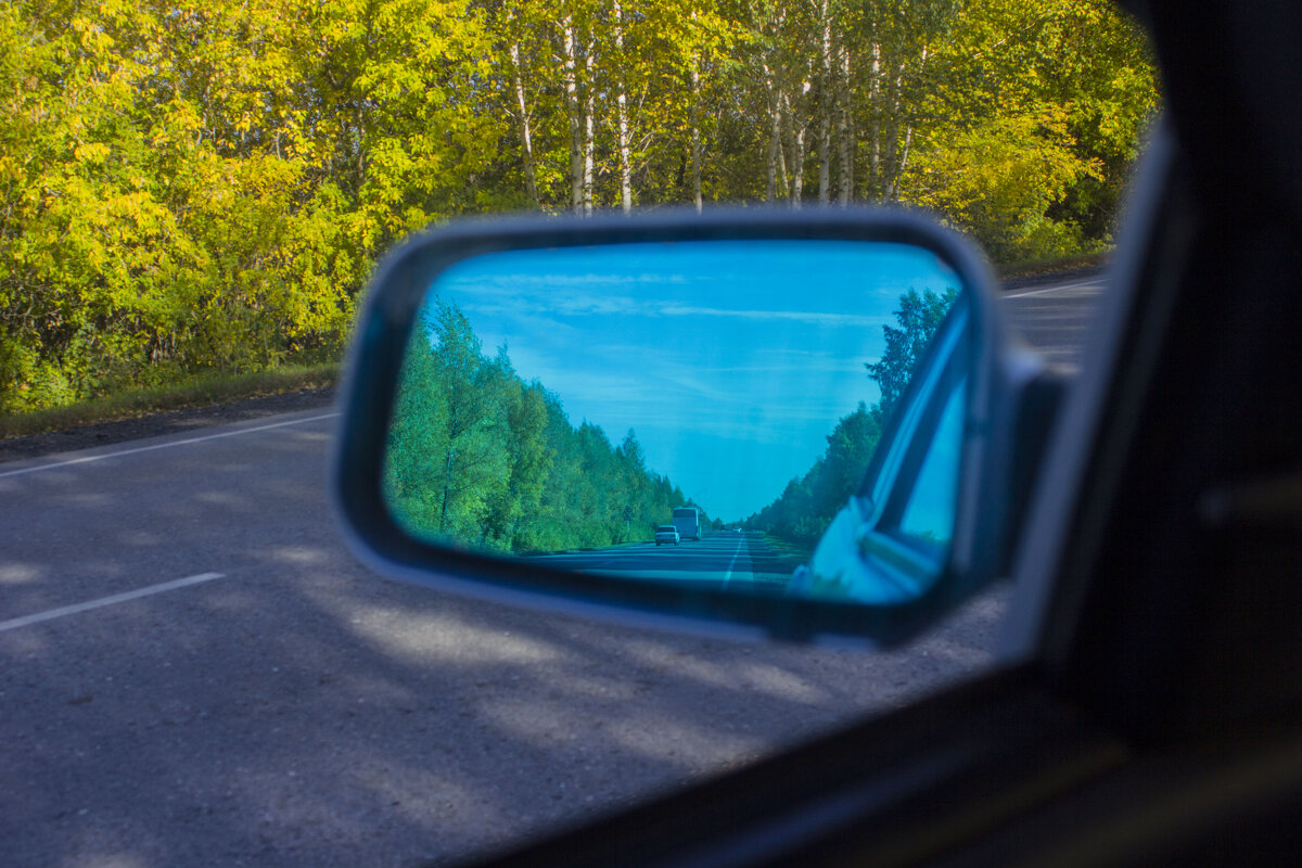 Осталось лето позади - Евгений Осталось лето позади - Евгений