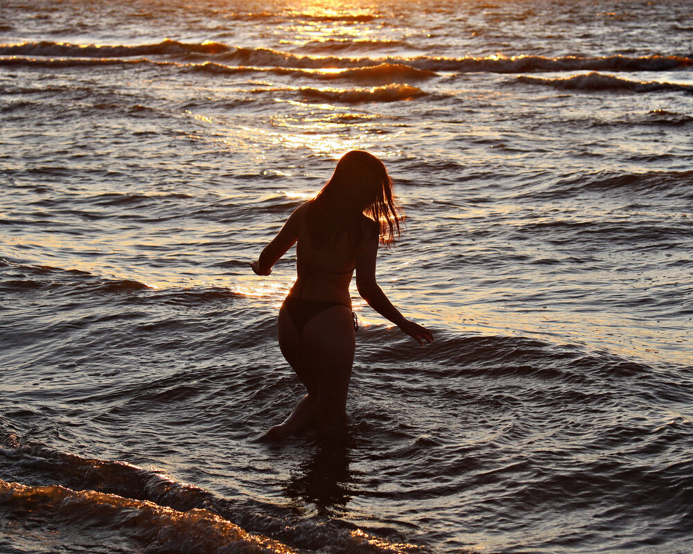 В «золотой час» (2) - Игорь Парв