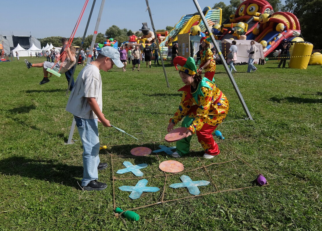 Крестики-нолики. - Люба 