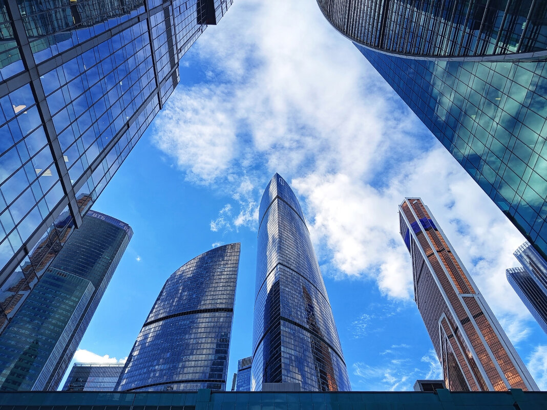 ВЫСОТКИ - Дмитрий Петренко