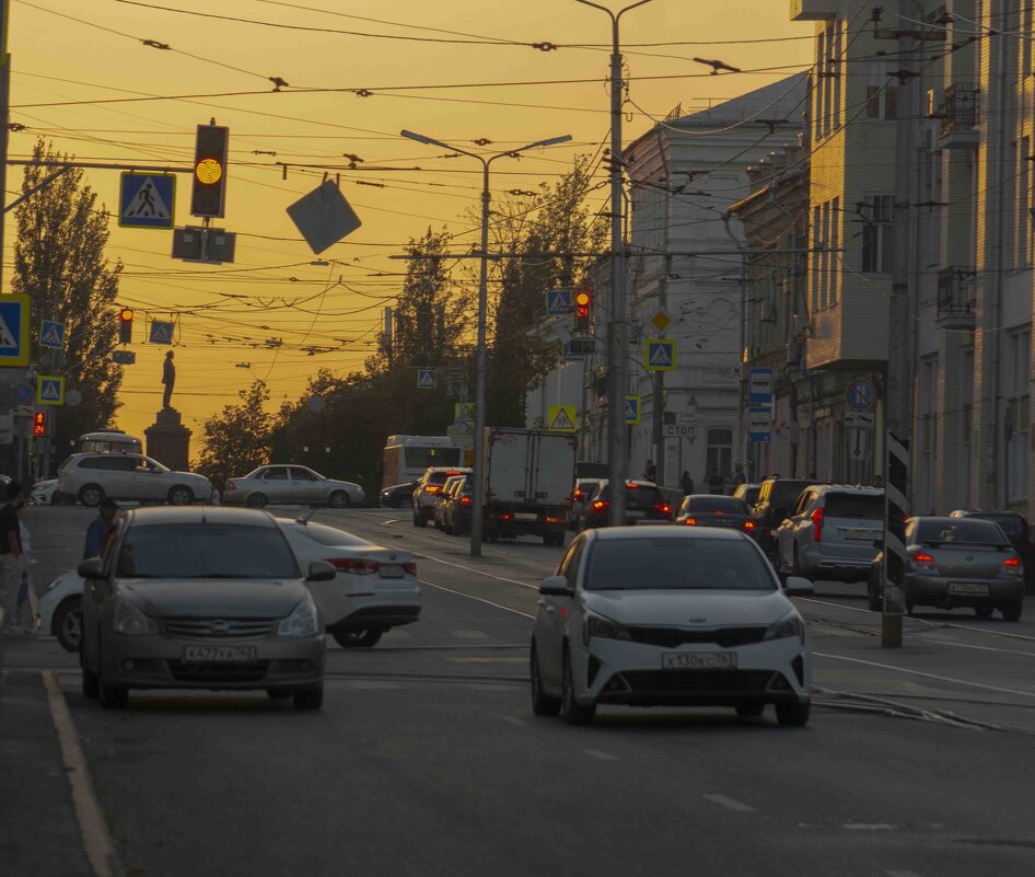 закат в городе - Ирина Милонова
