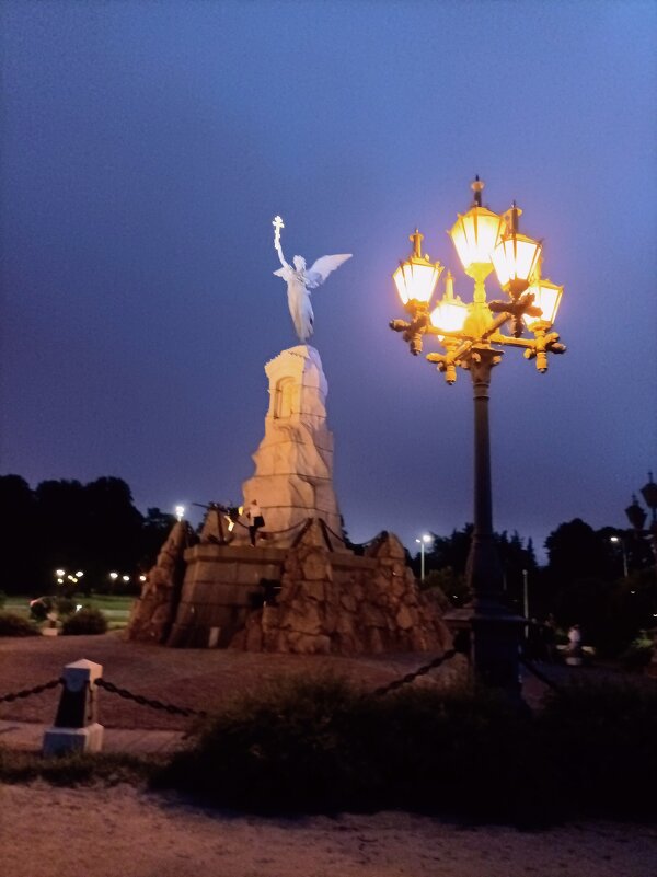 Памятник броненосцу Русалка - Veera V