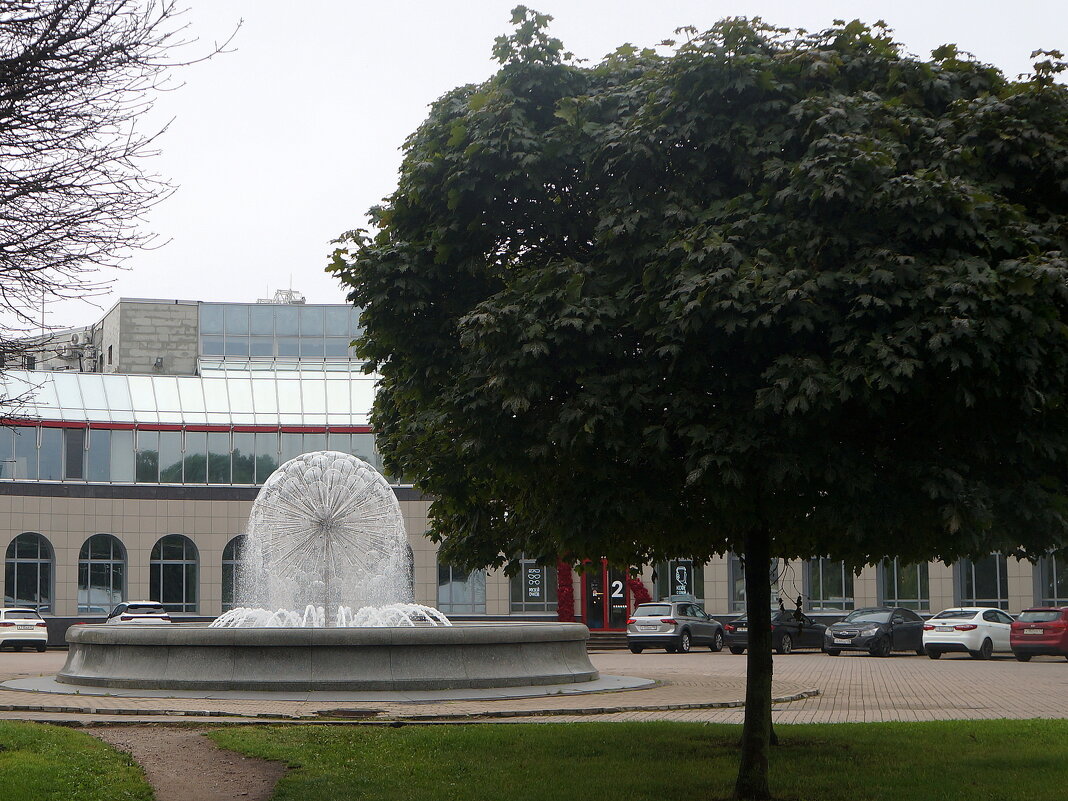 фонтан у ст. м. "Спортивная" - zavitok * фонтан у ст. м. "Спортивная" - zavitok *