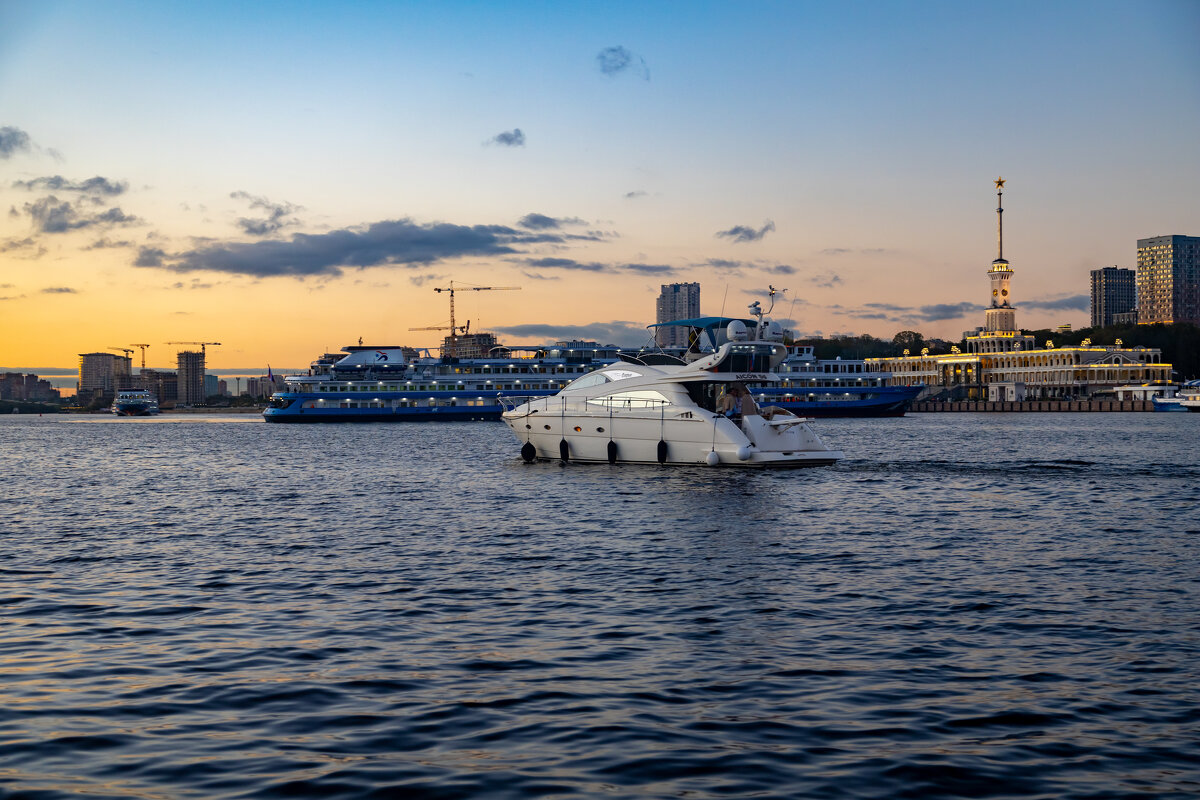 * - k-e-r-g-u-d-u DM