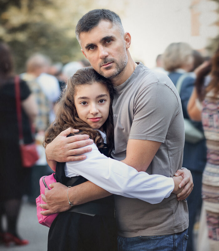 Папа и дочка - Лилия . Папа и дочка - Лилия .