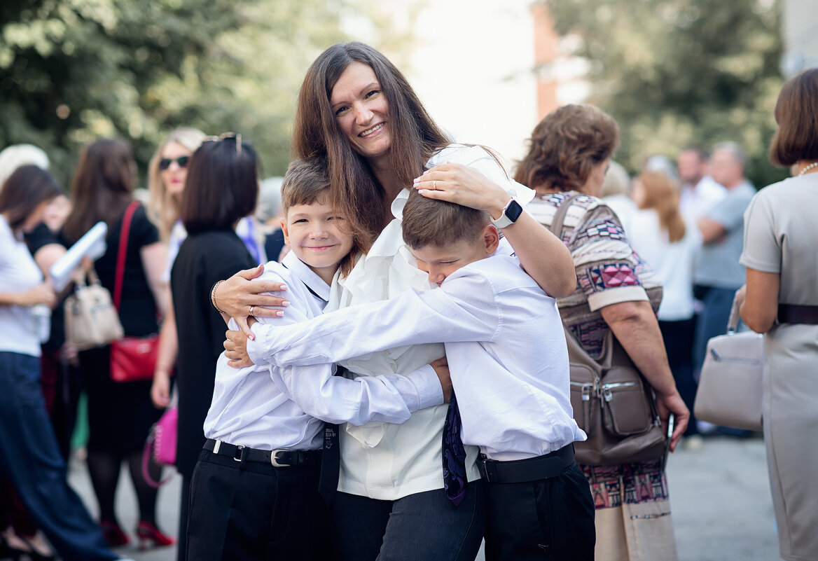 Снова в школу - Лилия .