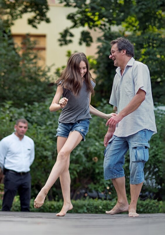 Танцы под джаз - Виталий Авакян