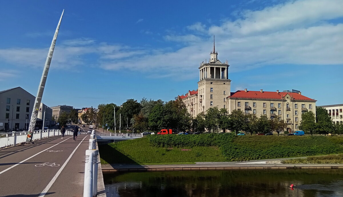 Прогулка через мостик .. - Татьян@ Ивановна