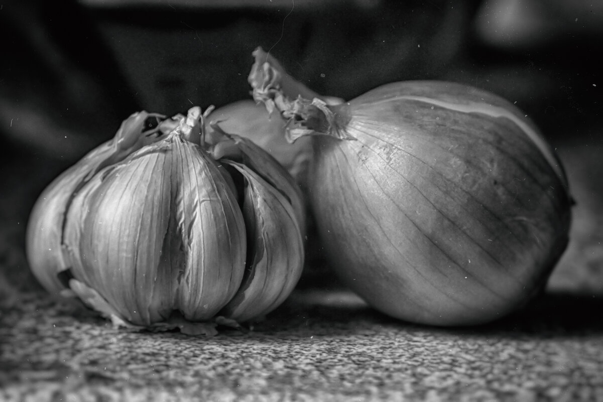 Лучок и чесночок - Игорь Волков