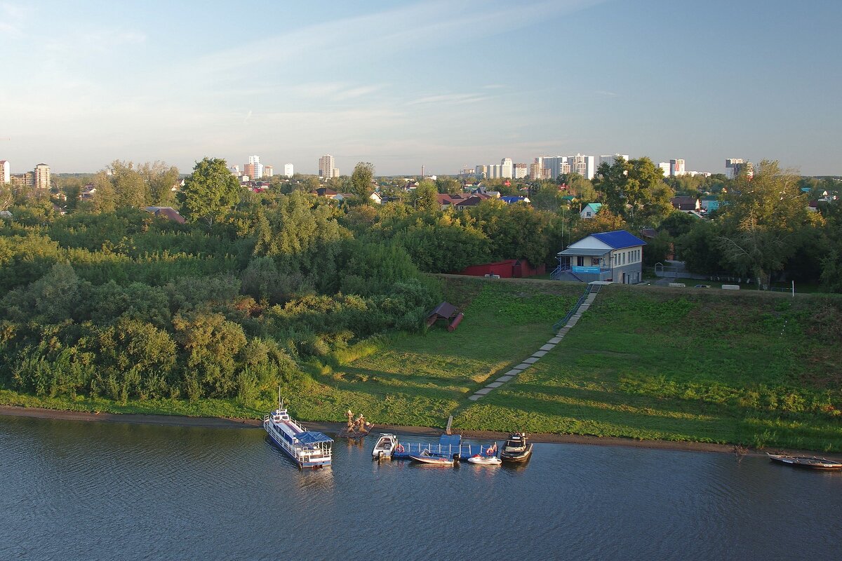 Спуск к реке - Сергей Швечков