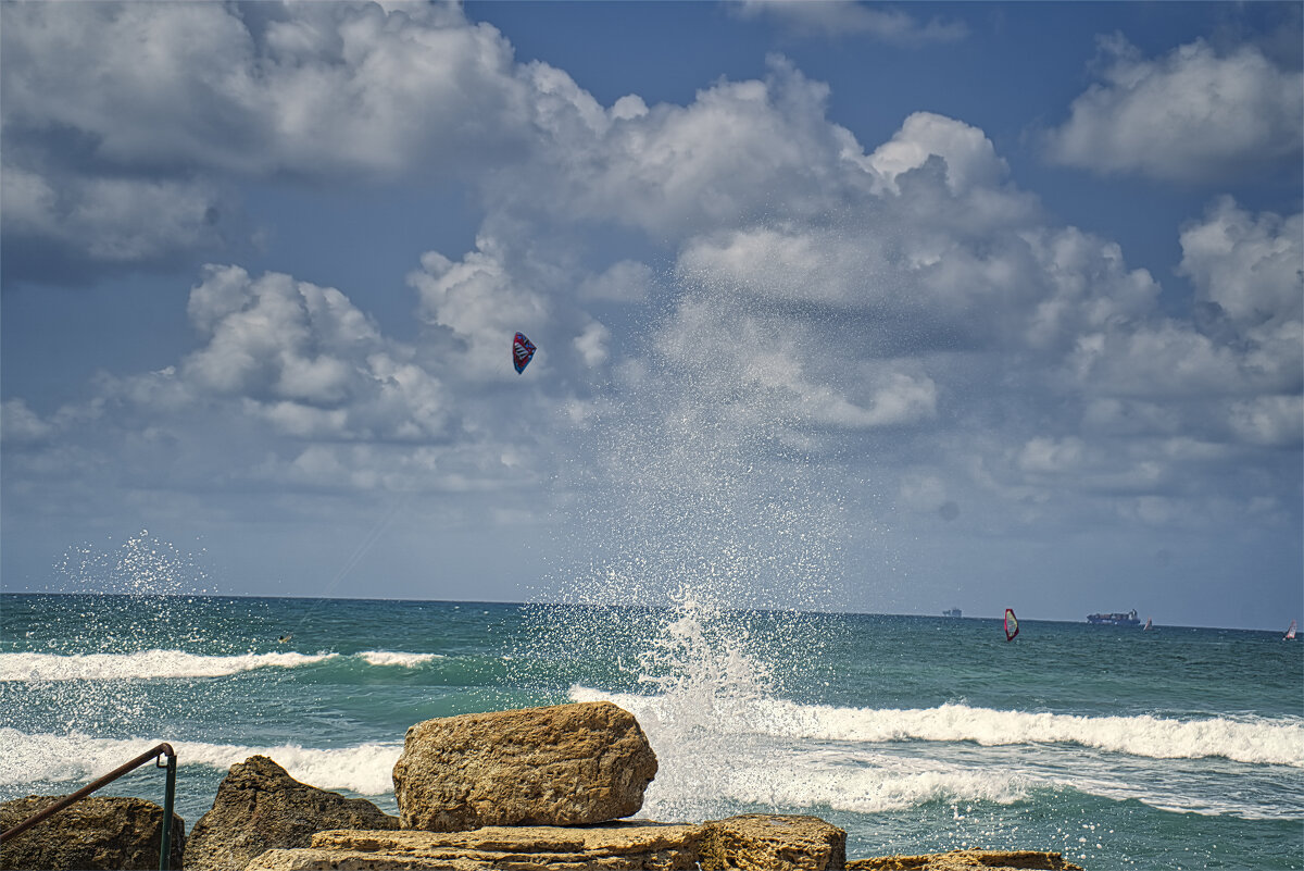 Поймал  волну - ujgcvbif 