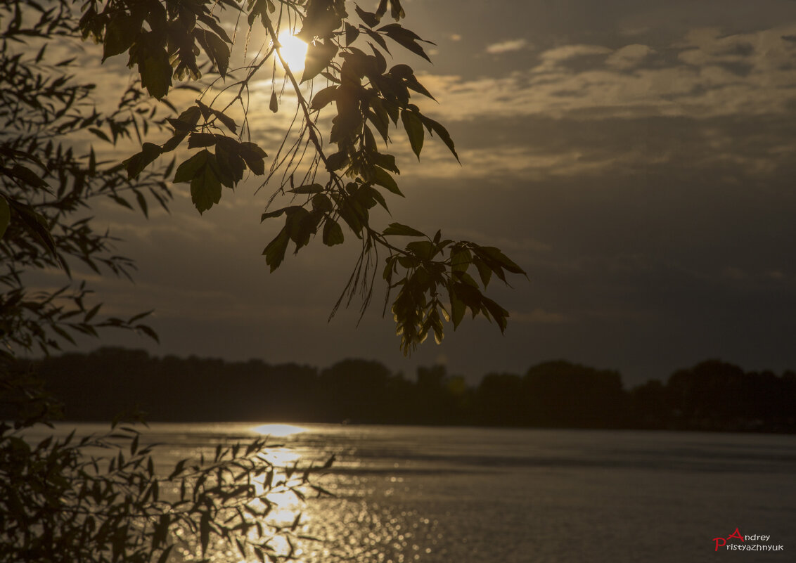На закате - Андрей Пристяжнюк