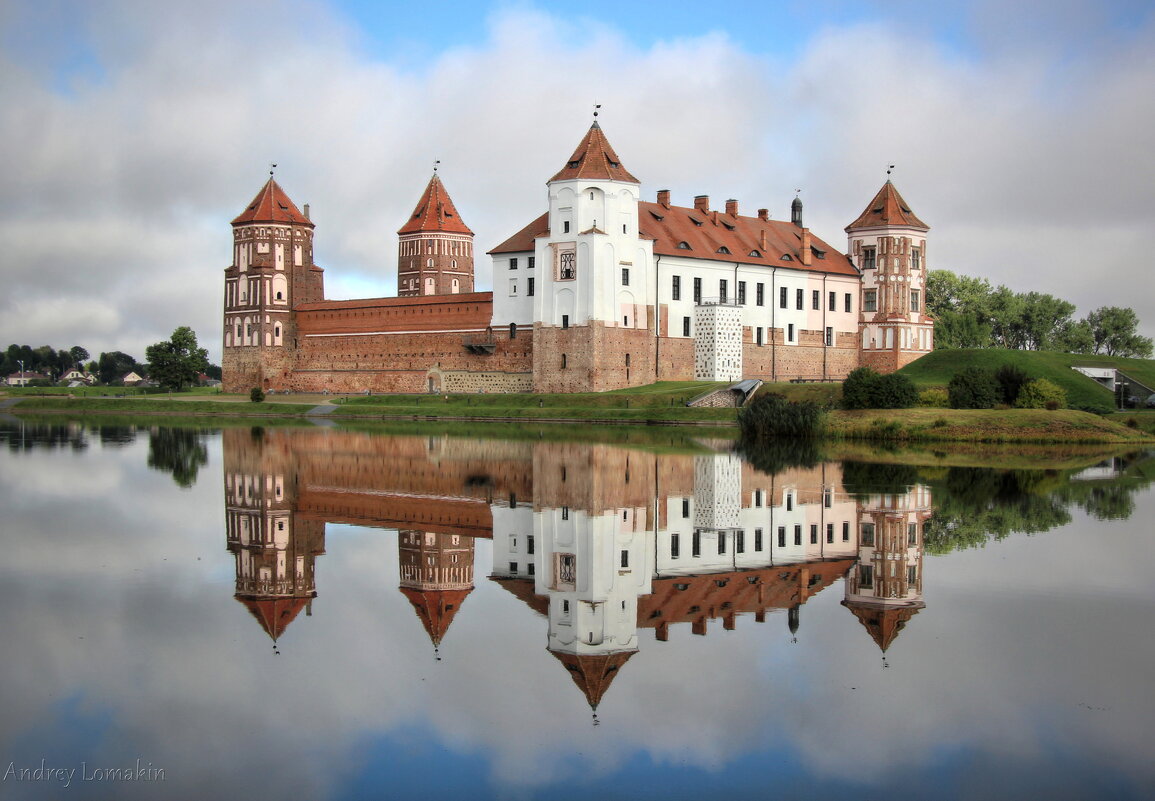 Мирский замок - Andrey Lomakin