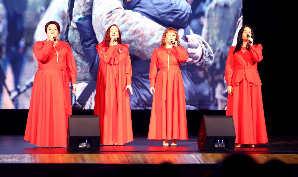 *** - Андрей Л. В.