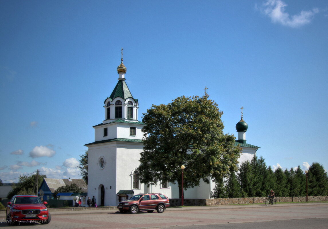 Церковь Троицкая в Мире - Andrey Lomakin