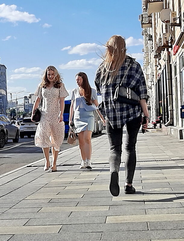 *** - Владимир Захаров